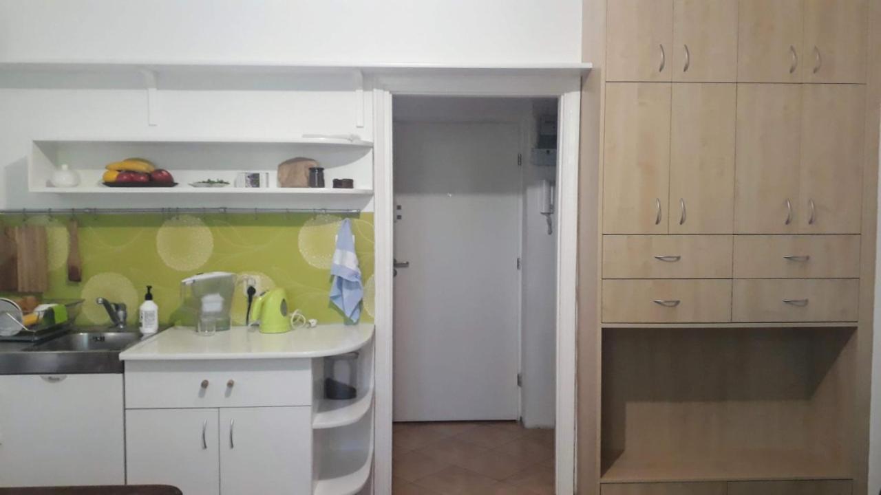 Kawalerka Na Starym Zoliborzu Apartment Warsawa Bagian luar foto
